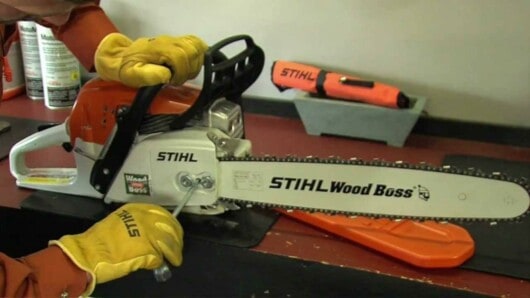 fixing chainsaw chain