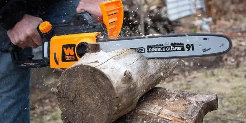 how to cut firewood with a chainsaw