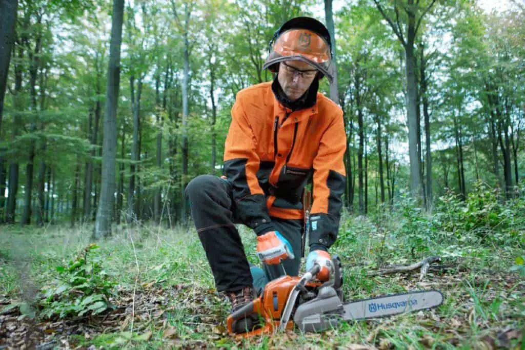 How Do Most Chainsaw Accidents Happen Backyard Mike