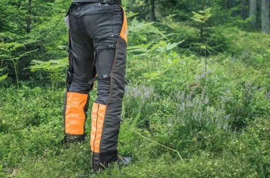 Can One Use Motorcycle Chaps With Chainsaw: What Are The Viable Alternatives? 2 man wearing motorcycle chaps